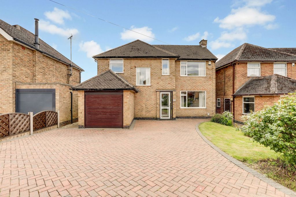 Property photo 1 of 23