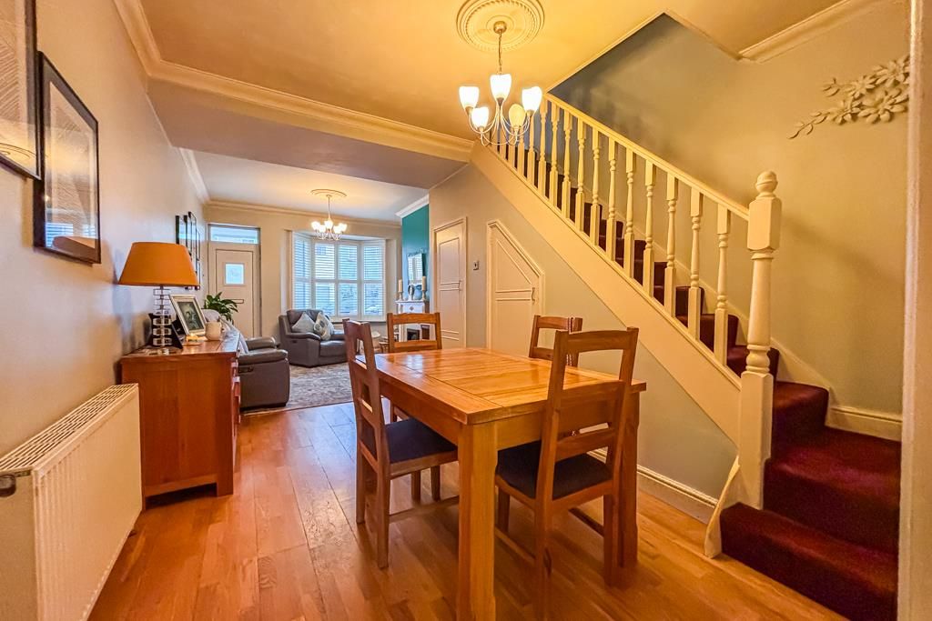 Property photo 3 of 10 Lounge/Diner