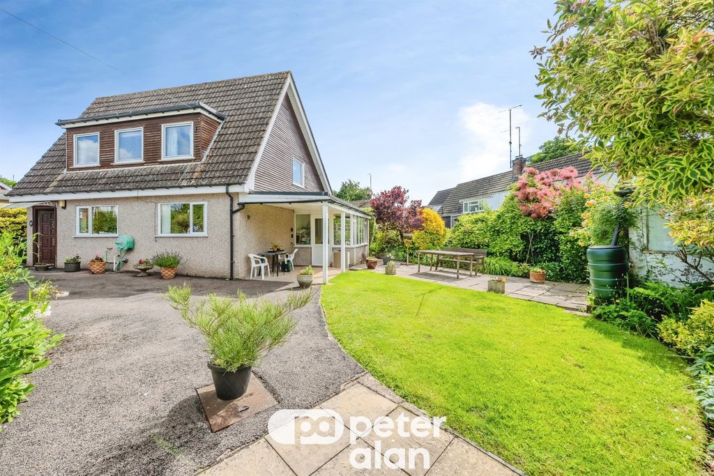 Property photo 1 of 26