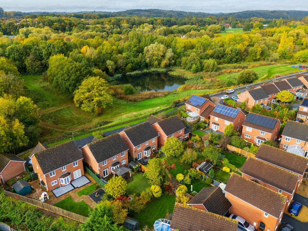 Property photo 2 of 21