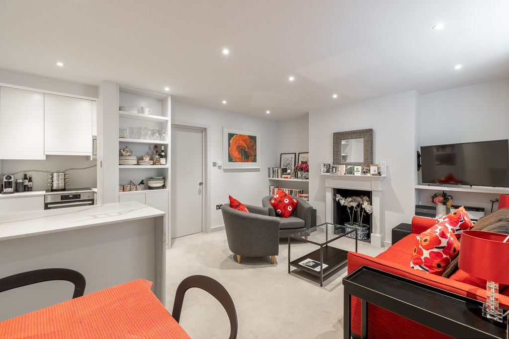 Property photo 2 of 13 Picture 2