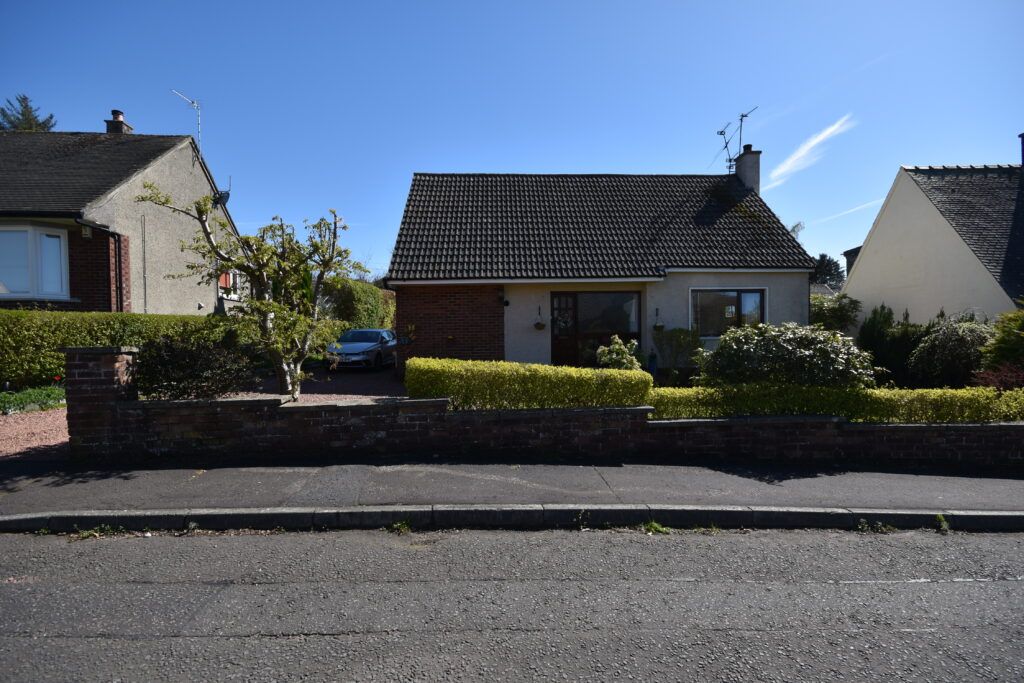Property photo 1 of 50