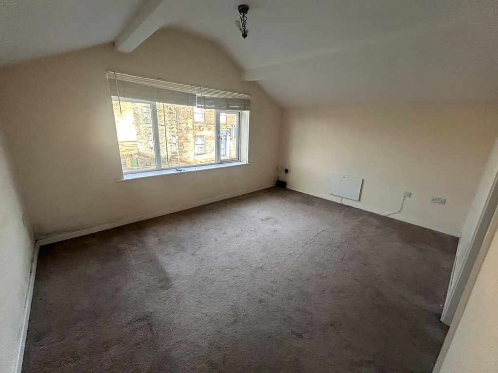 Property photo 3 of 4 Img_2815 2.Jpg