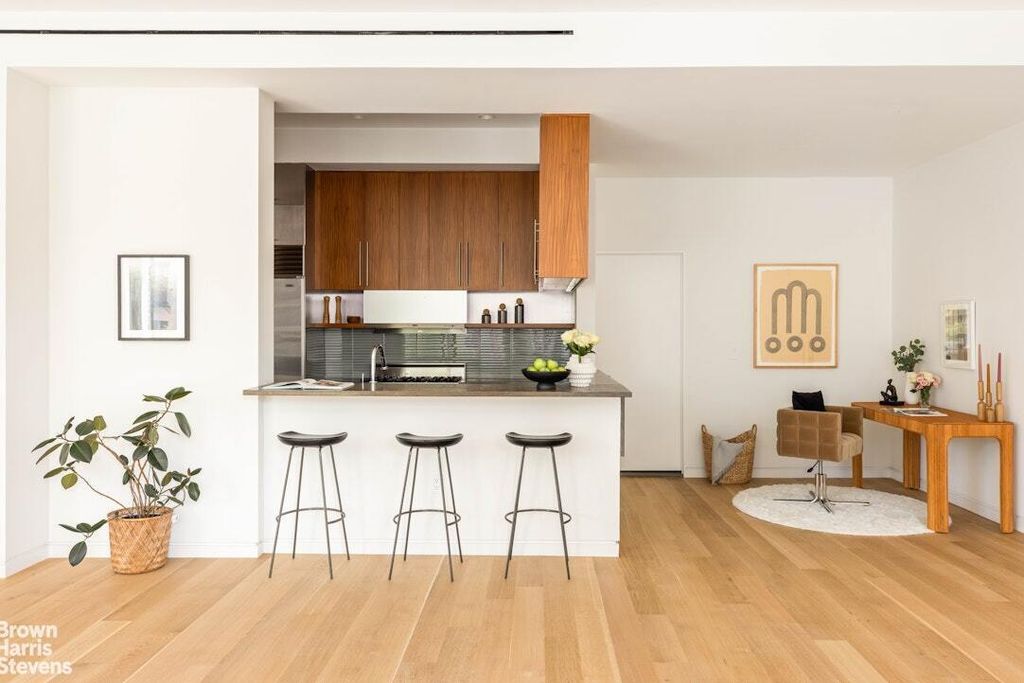 Property photo 3 of 10 <Alttext/>
