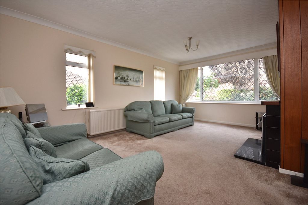 Property photo 3 of 18 Picture No. 23