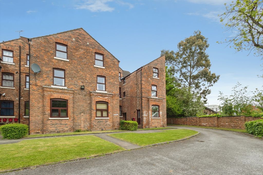 Property photo 1 of 21 Pbox-Img.Jpg