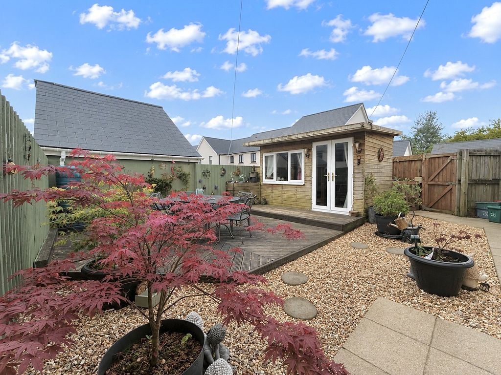 Property photo 1 of 17 Picture No. 05