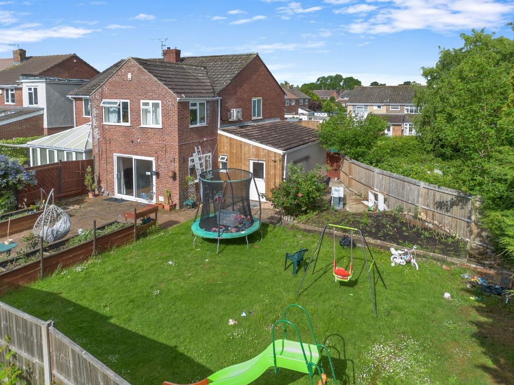 Property photo 1 of 25