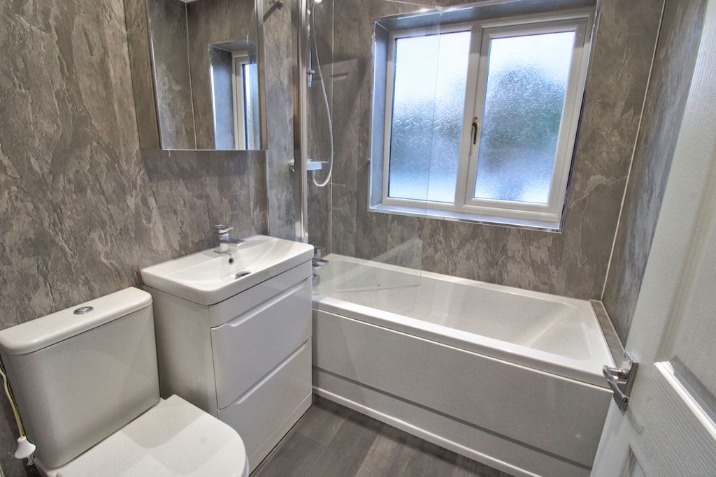 Property photo 3 of 29 Img_5893_4_5