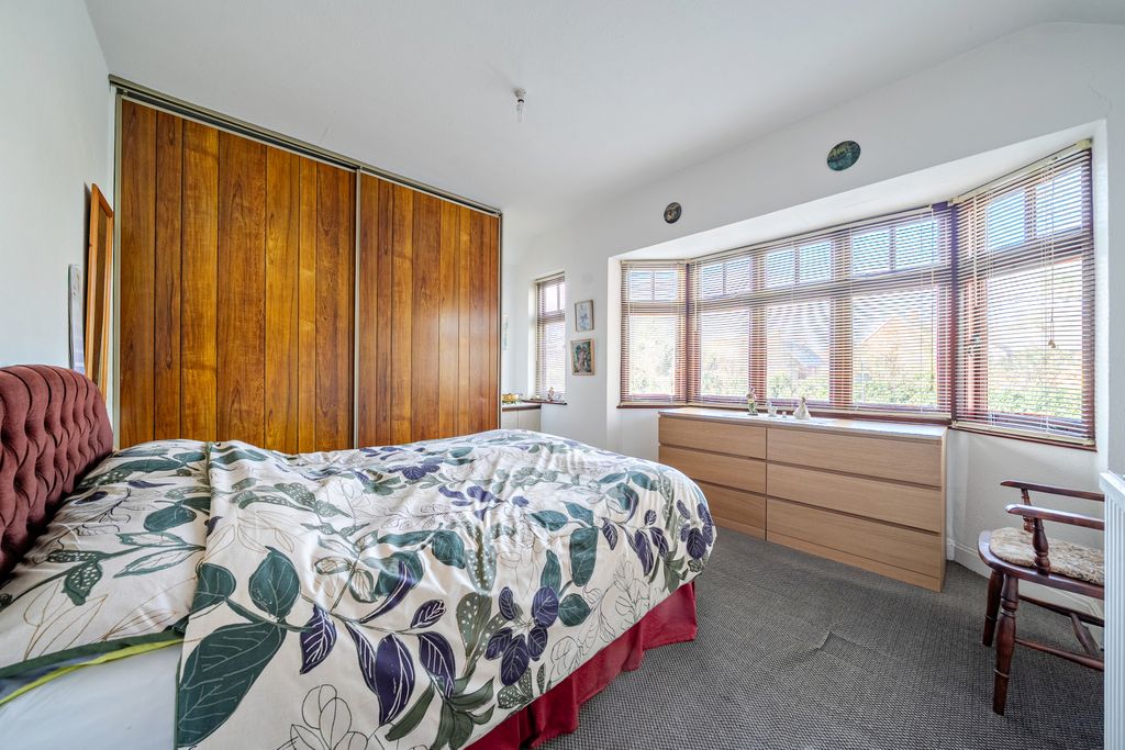 Property photo 3 of 18 Picture No. 35