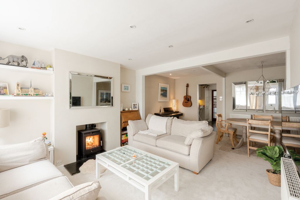 Property photo 2 of 27 Photo 2