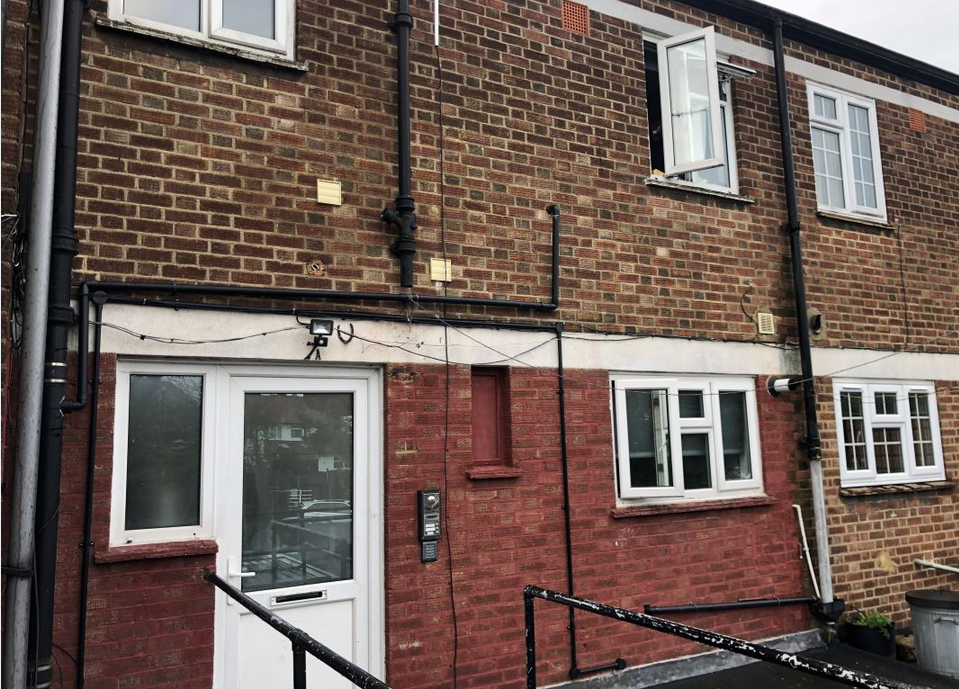 Property photo 2 of 11