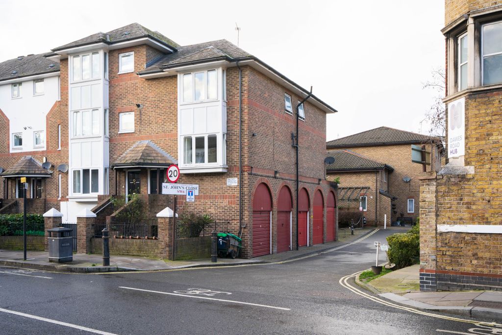 Property photo 3 of 3 Exterior