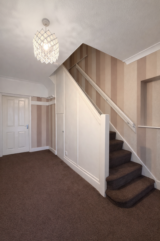 Property photo 3 of 36