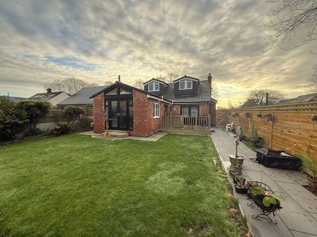 Property photo 1 of 26