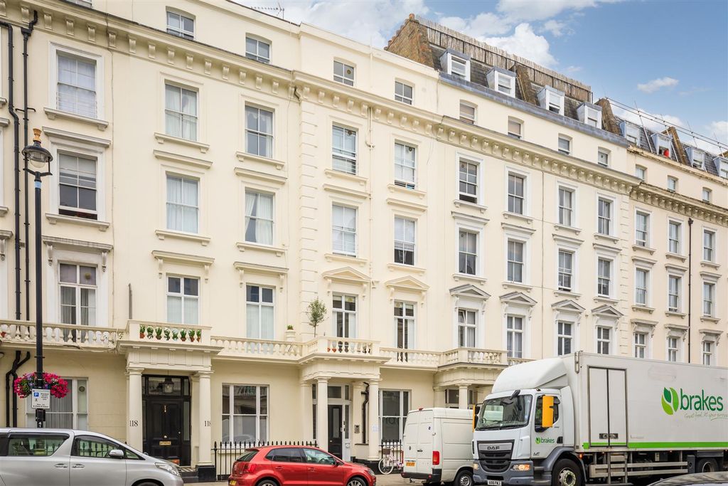 Property photo 1 of 8 4R3A5672.Jpg