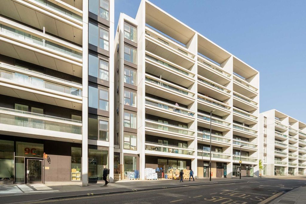 Property photo 1 of 7