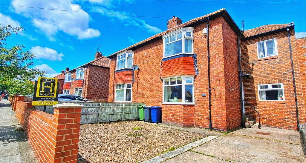 Property photo 1 of 26