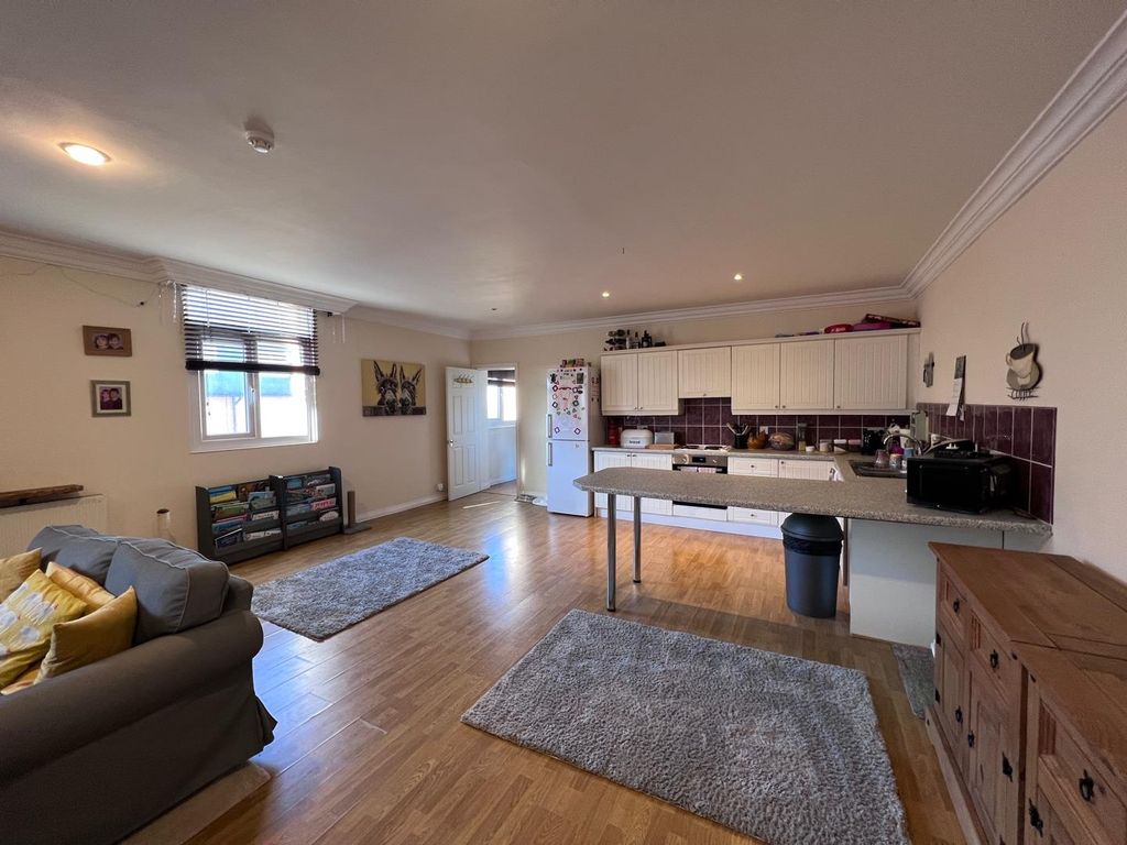 Property photo 2 of 8 Img_3627.Jpg