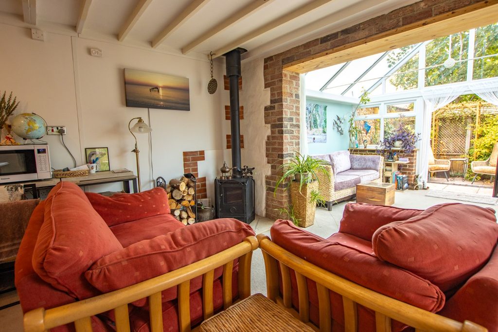 Property photo 3 of 24 2533203