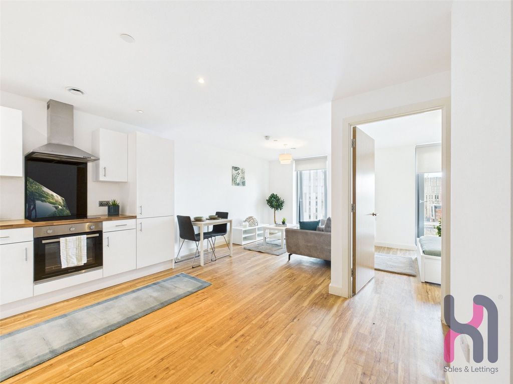 Property photo 2 of 8 Picture No. 05