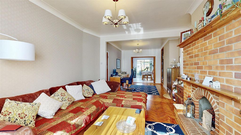 Property photo 2 of 19 P8.Jpg