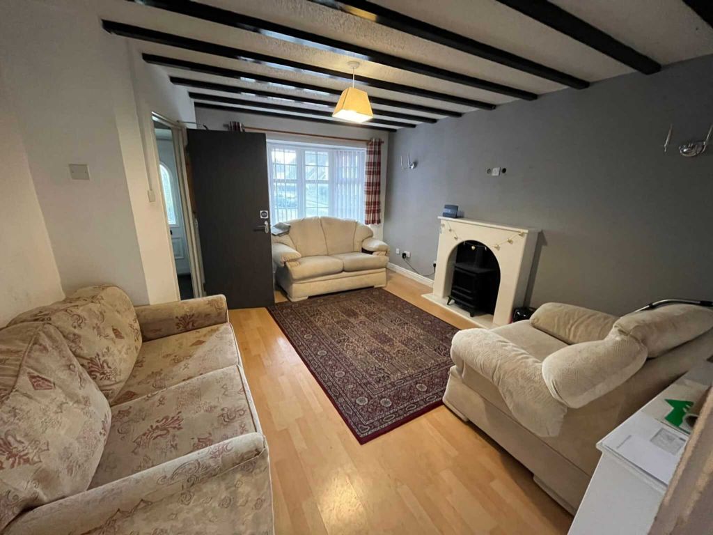 Property photo 3 of 5