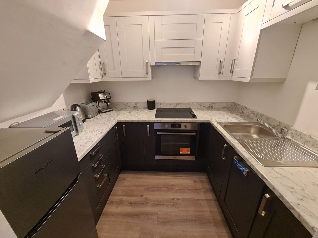 Property photo 2 of 6 Photo 1