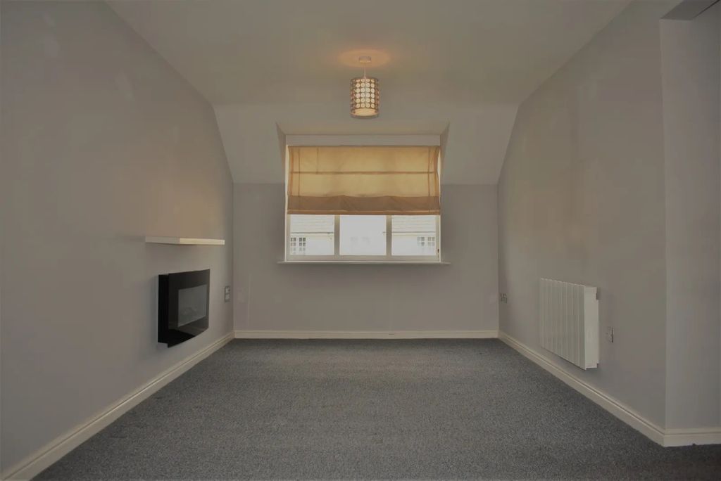Property photo 2 of 5 Not Specified
