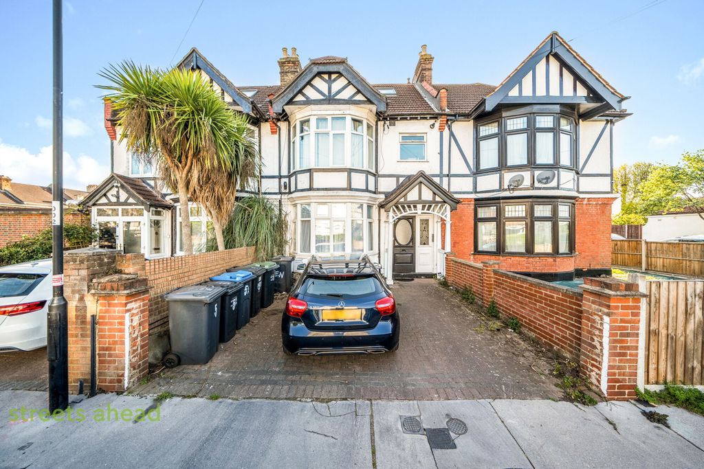 Property photo 1 of 10 07B2c33d-Dd58-467...