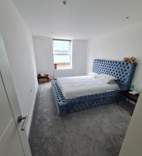 Property photo 3 of 8 Bedroom