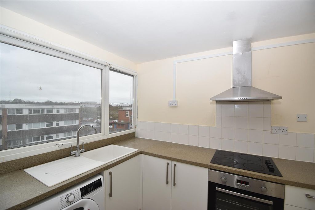 Property photo 3 of 8 Dsc_0002.Jpg