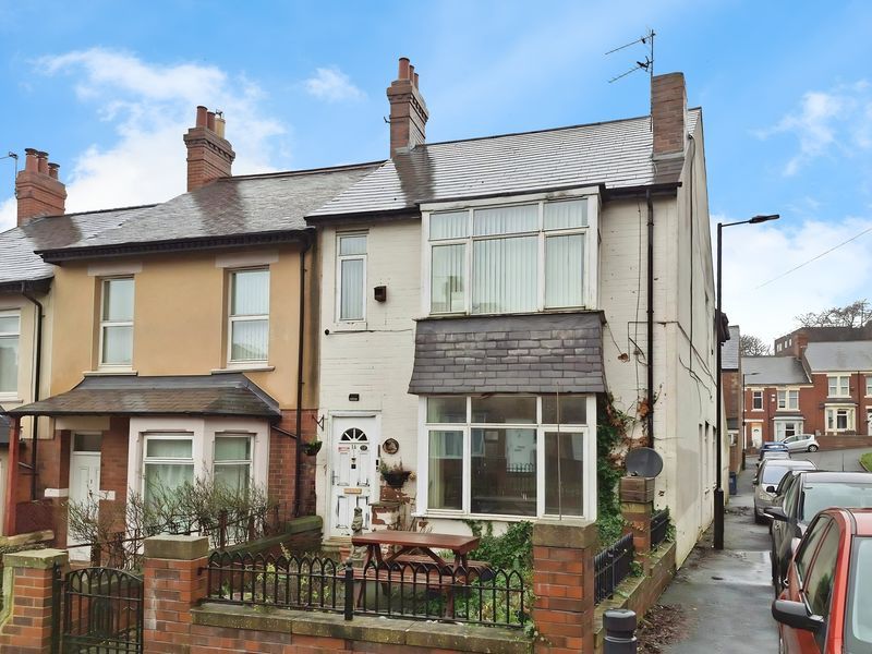 Property photo 1 of 10 Photo 3