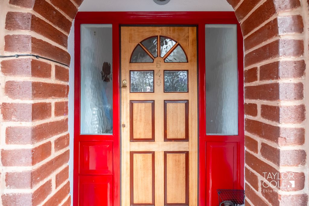 Property photo 2 of 24