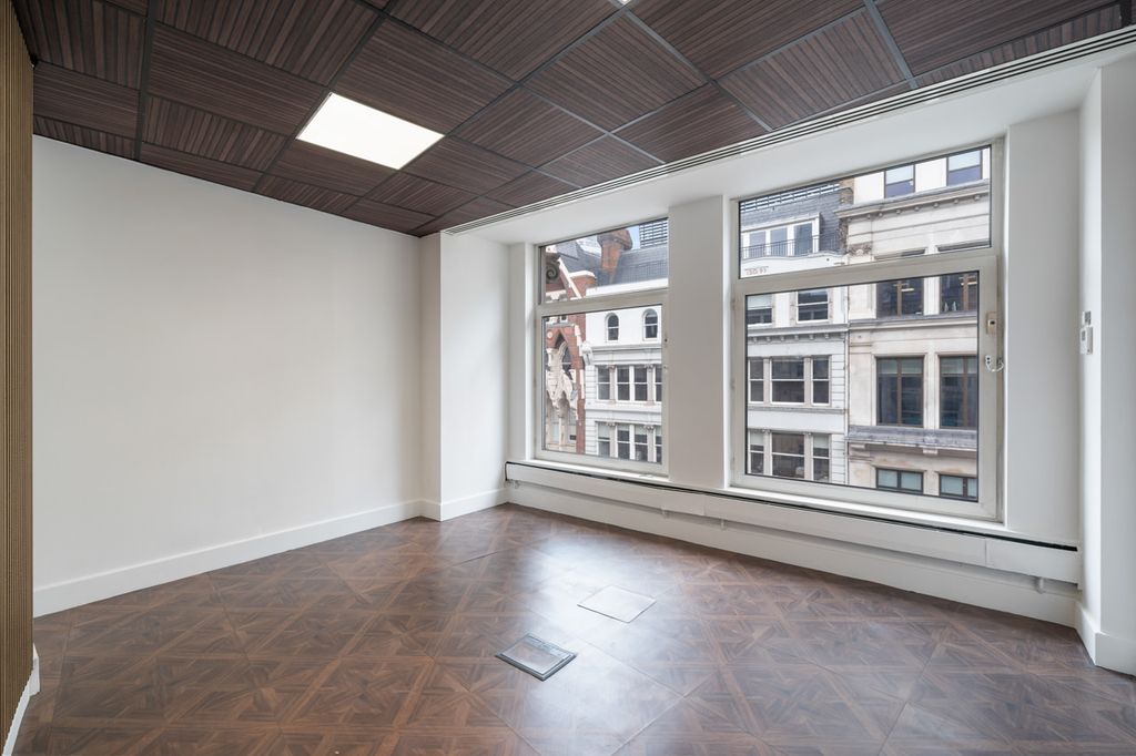 Property photo 2 of 10 Picture 2