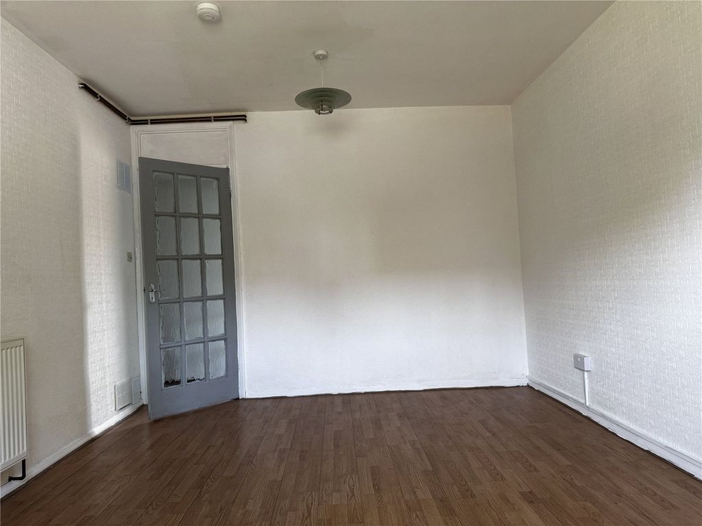 Property photo 3 of 14 Picture No. 06