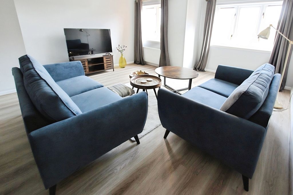 Property photo 1 of 13 Lounge Area