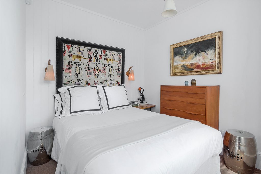Property photo 3 of 10 Picture No. 02