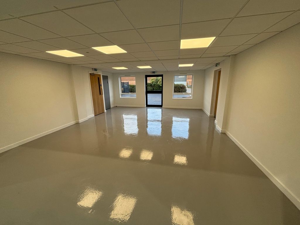 Property photo 2 of 6 Img_1518.Jpg