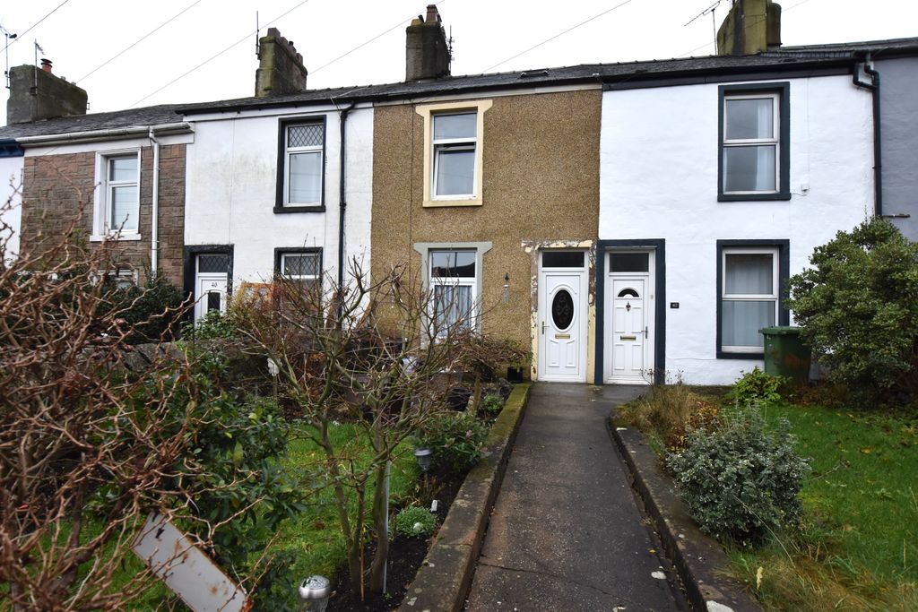 Property photo 1 of 2