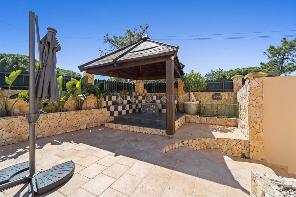 Property photo 2 of 30
