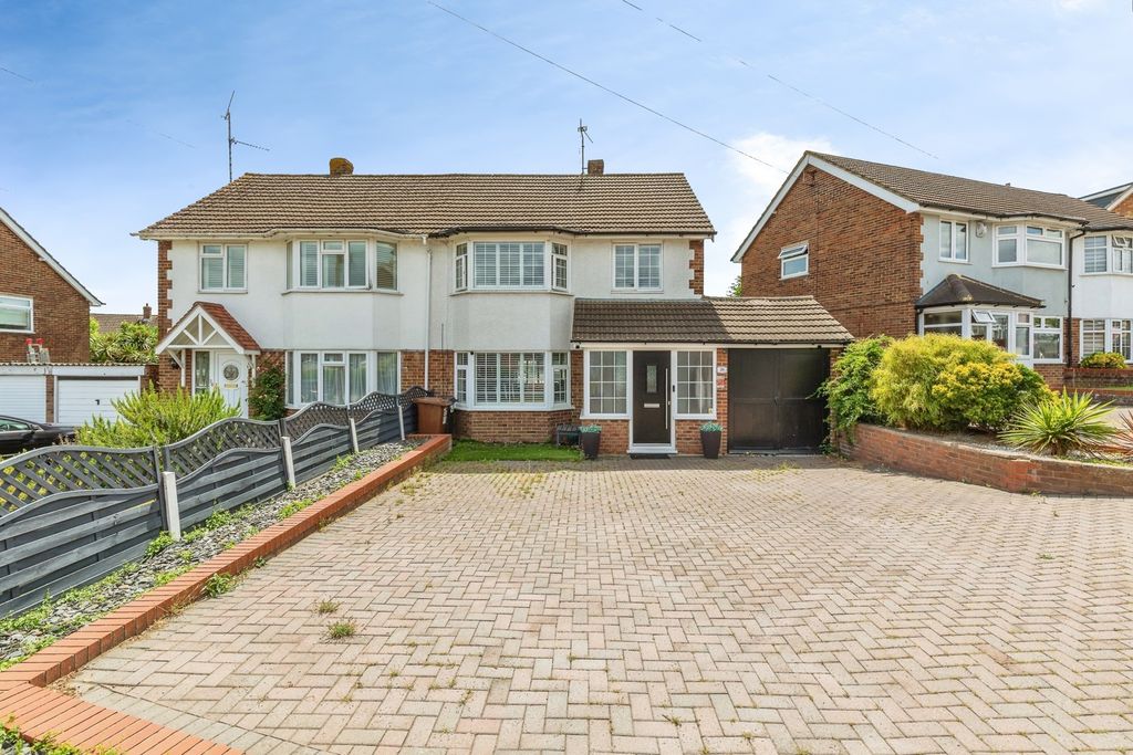 Property photo 1 of 17 Pbox-Img.Jpg