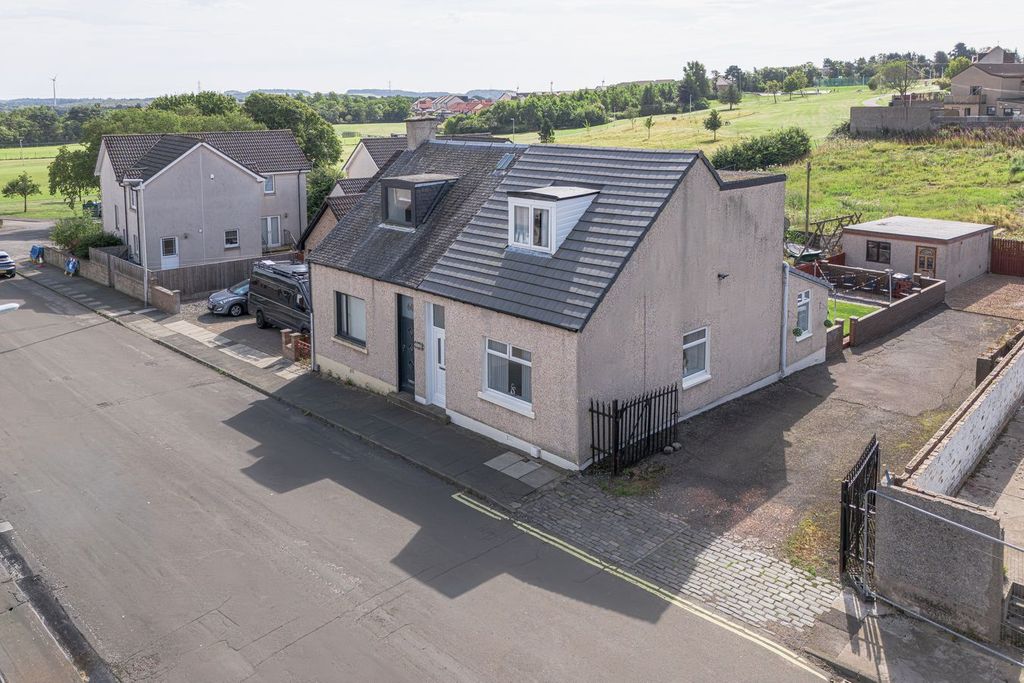 Property photo 1 of 31