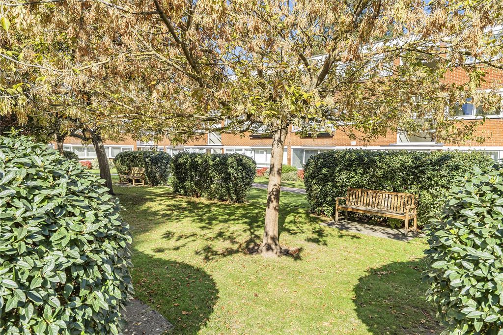 Property photo 2 of 11 Picture No. 30