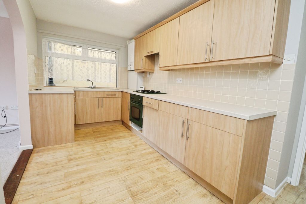 Property photo 2 of 13 Photo 9