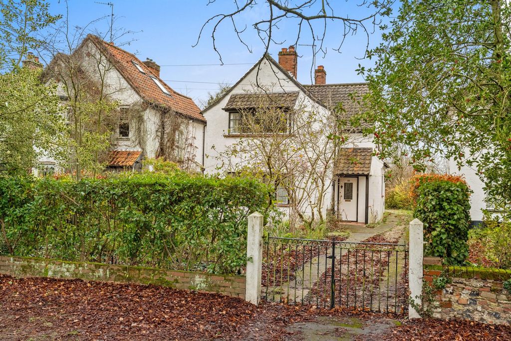 Property photo 1 of 26 33Theavenues-002.Jpg