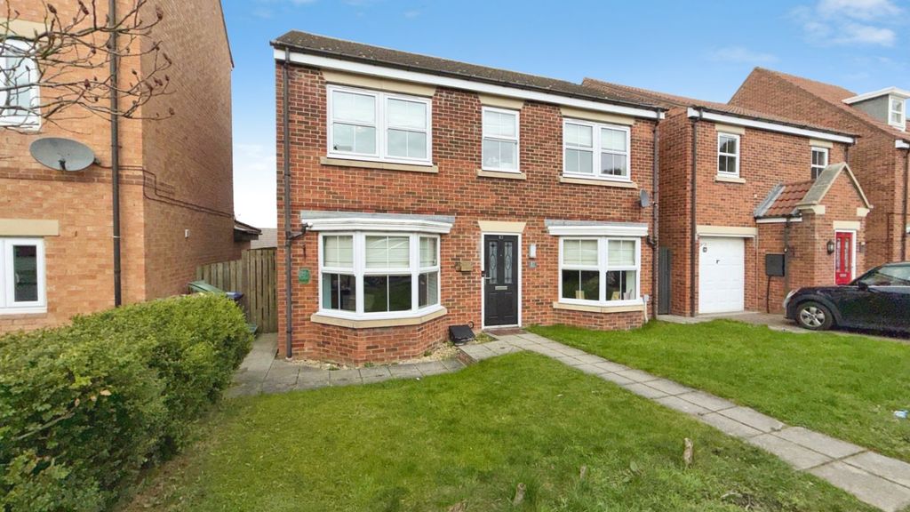 Property photo 1 of 24 External