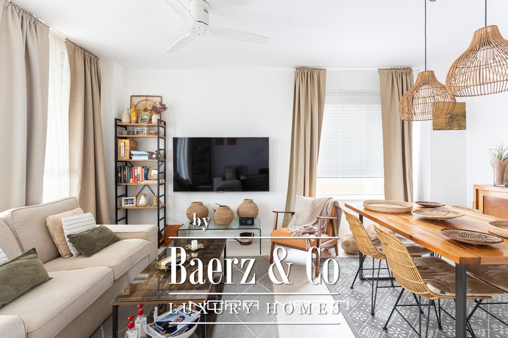 Property photo 3 of 38