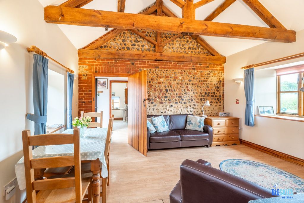 Property photo 2 of 17 Open Plan Living Room