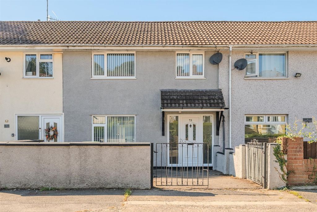 Property photo 1 of 15 73 Caerwent Road-15.Jpg